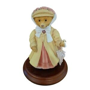 Upstairs Downstairs Bears Female Holding Umbrella Figurine Shelf Decoration